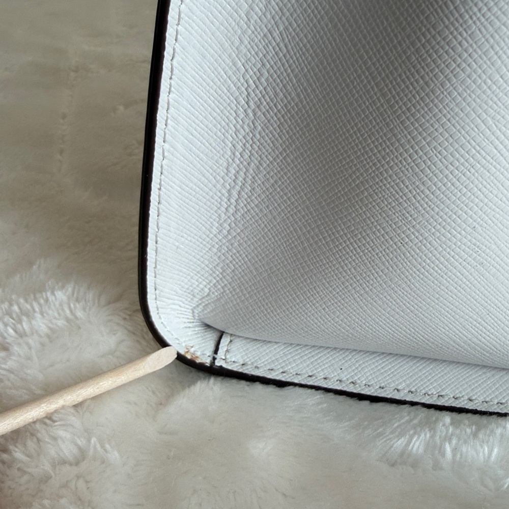Kate Spade New York White Saffiano Leather Satchel Crossbody Bag - Picture 14 of 16